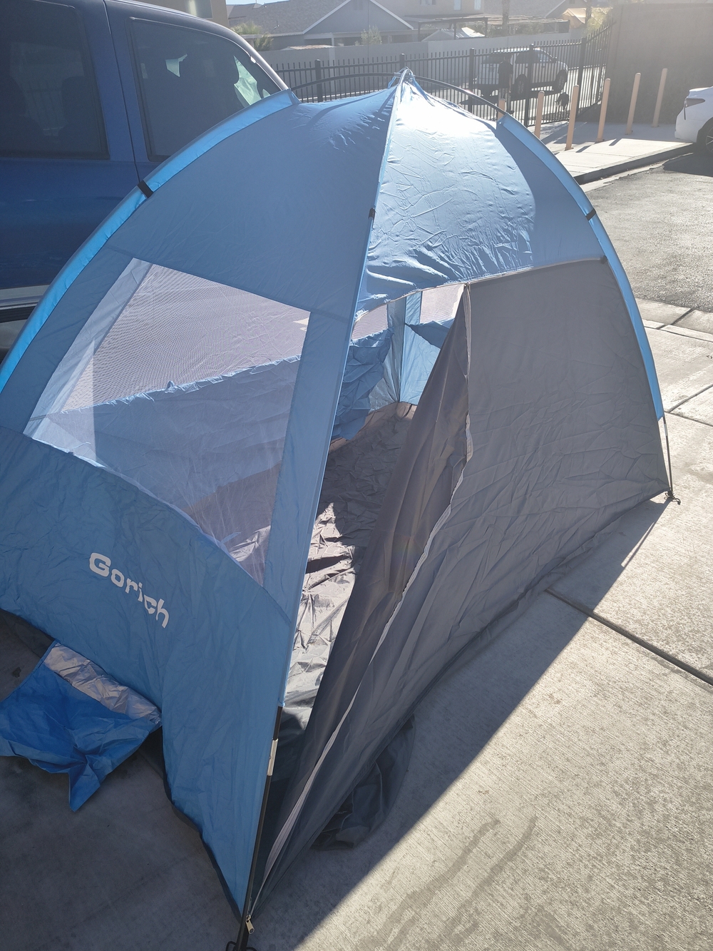 Blue Pop-Up Beach Shelter Tent